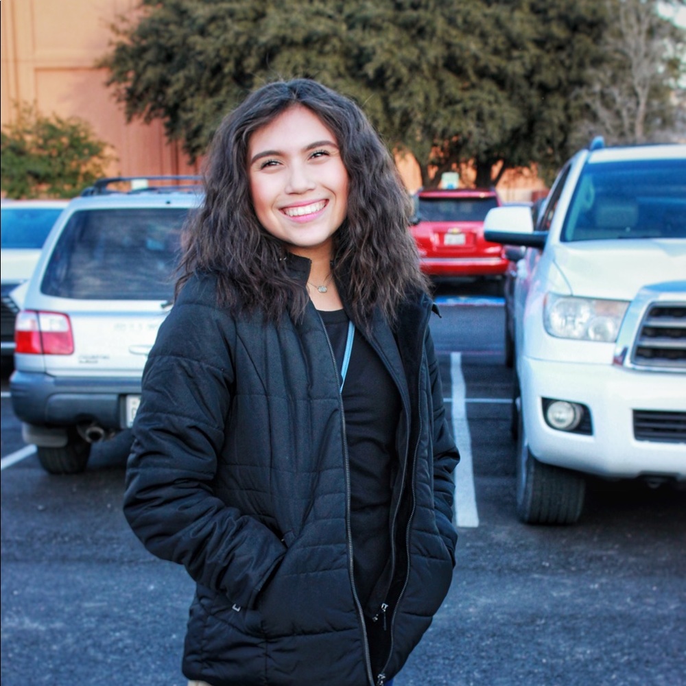 Meet your Posher, Scarlett